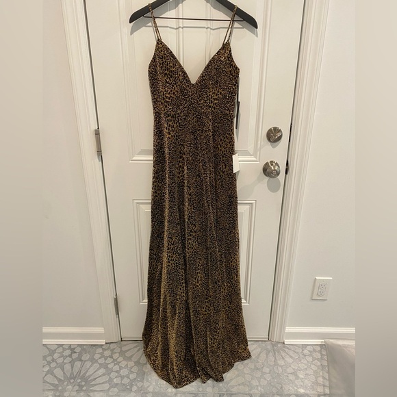 Lulu’s Animal Print Formal Dress V-neck Spaghetti Straps Women’s Size 2 - Picture 1 of 7